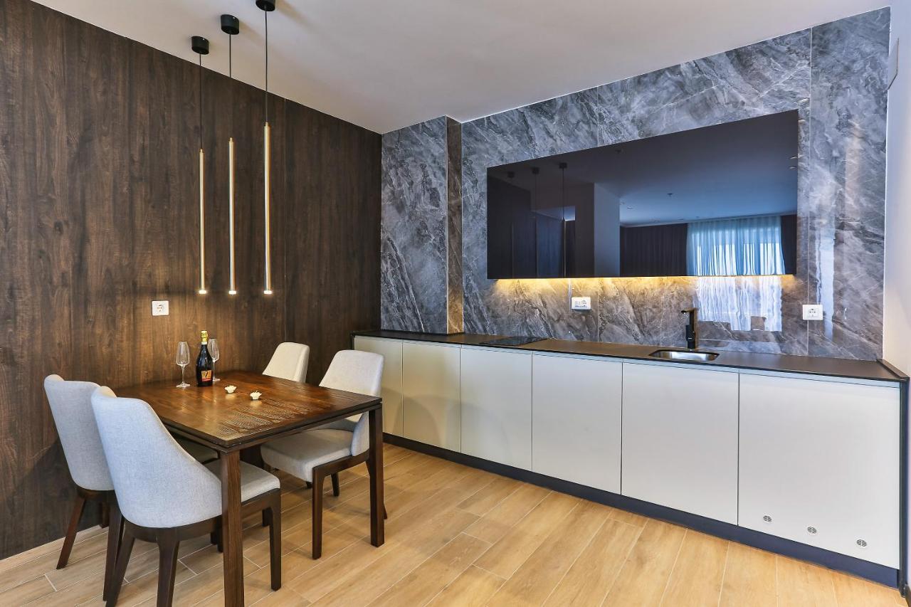 Green Stone Apartments Hotel Rafajlovići Esterno foto